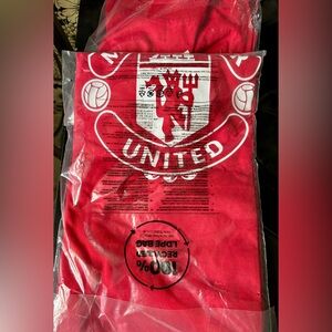 Men's Adidas Manchester United Red Logo DNA T-Shirt Size 2XL XXL NWT